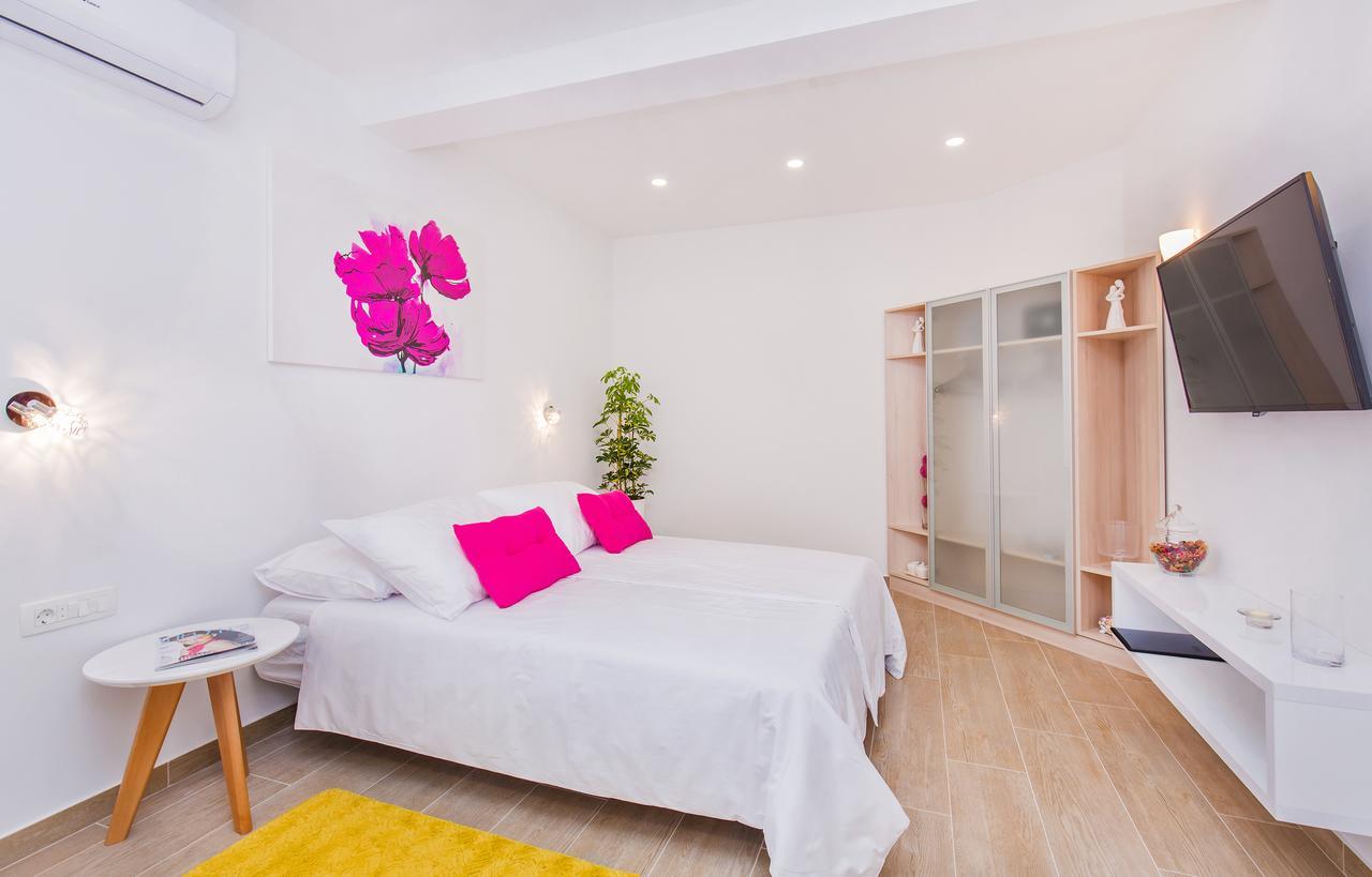 Boutique Flamingo B&B Mlini Eksteriør billede